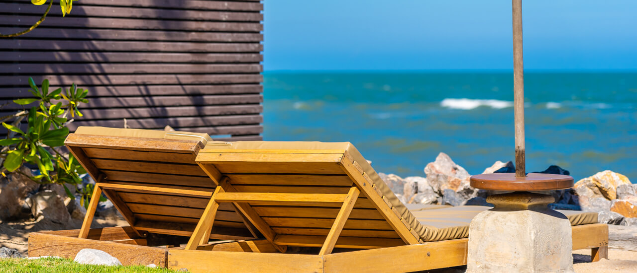 Ξύλινες ξαπλώστρες παραλίας Tesias wooden products